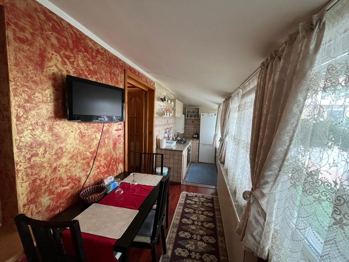 Apartament Central Targu Neamt Eksteriør bilde